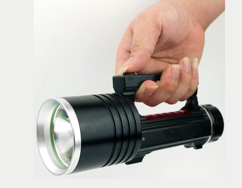 强力强光搜索灯